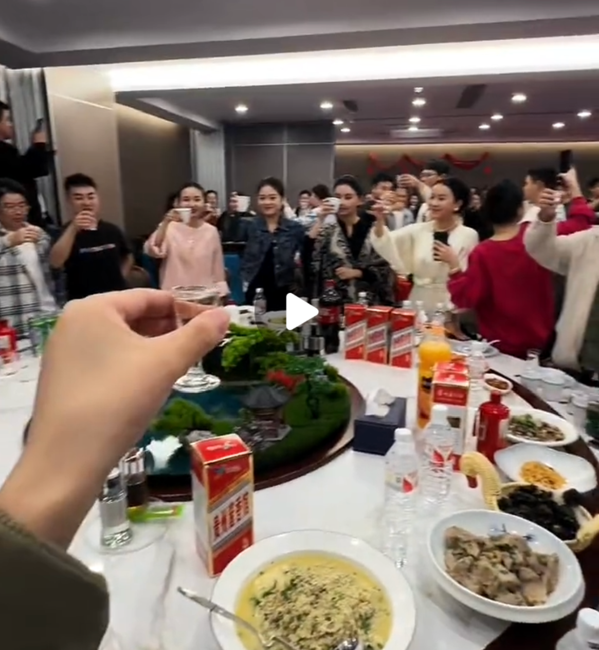 新手做轻创业,别熬资金链!记住这3点,稳扎稳打不翻车-俊哥