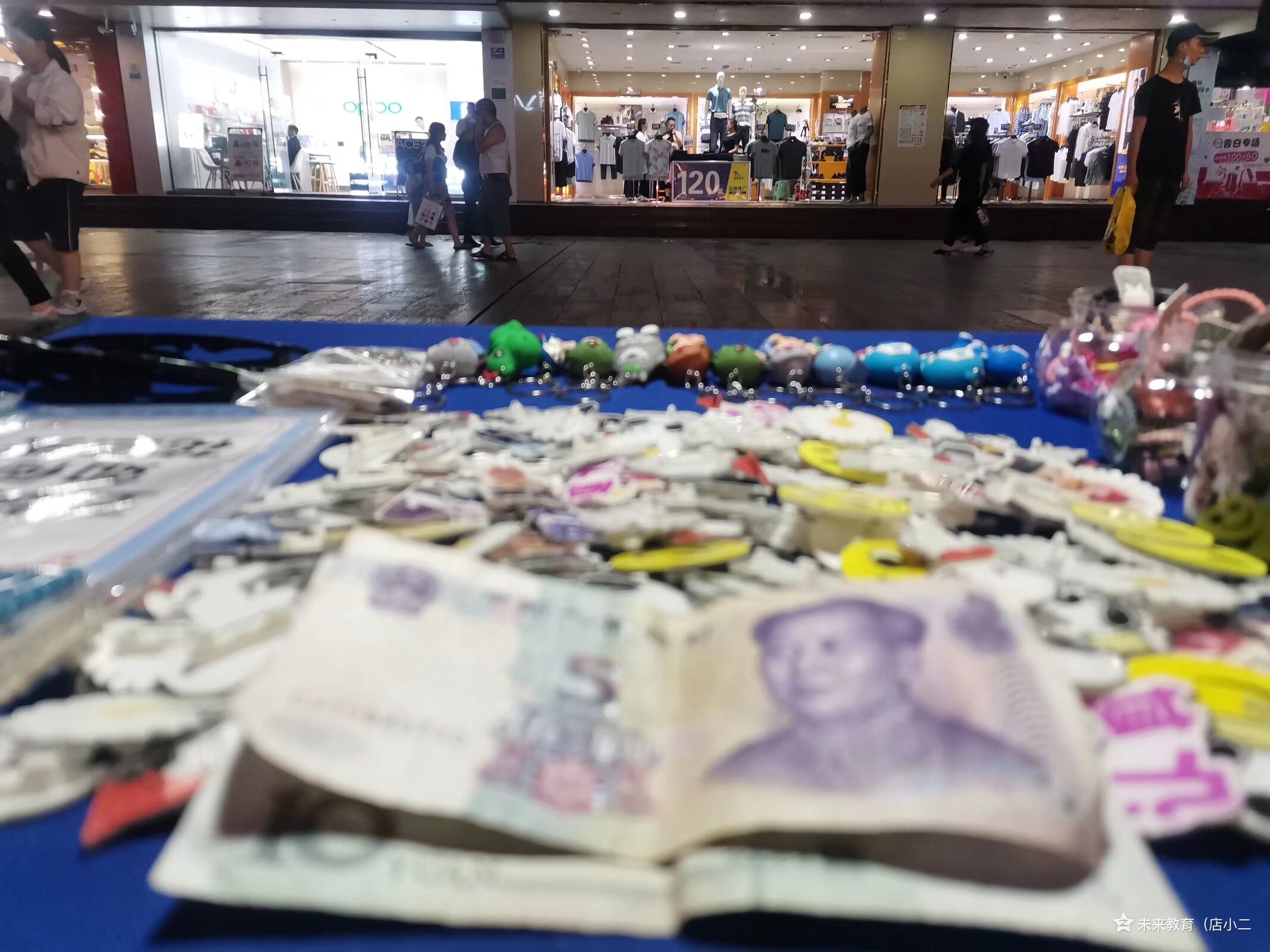 长脑子最快的捷径:拥有“资本视角”有两种看问题的方式